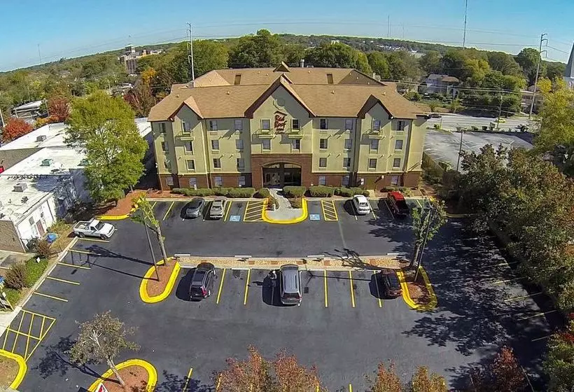 Отель The Ponce