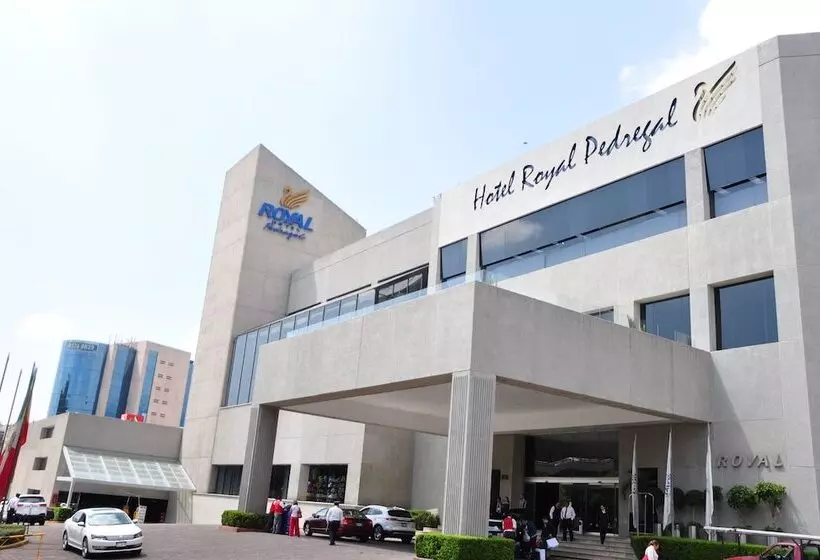 هتل Royal Pedregal