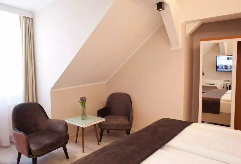 酒店 Schweriner Hof