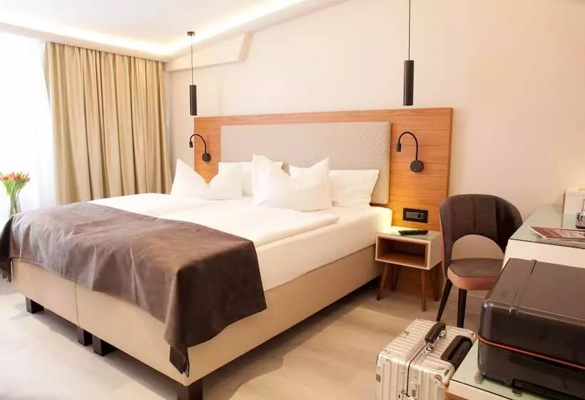 酒店 Schweriner Hof