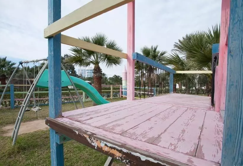 هتل Thapsus Beach Resort