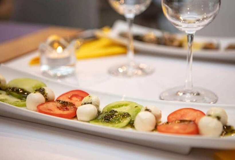 Campanile Hotel & Restaurant Liège / Luik