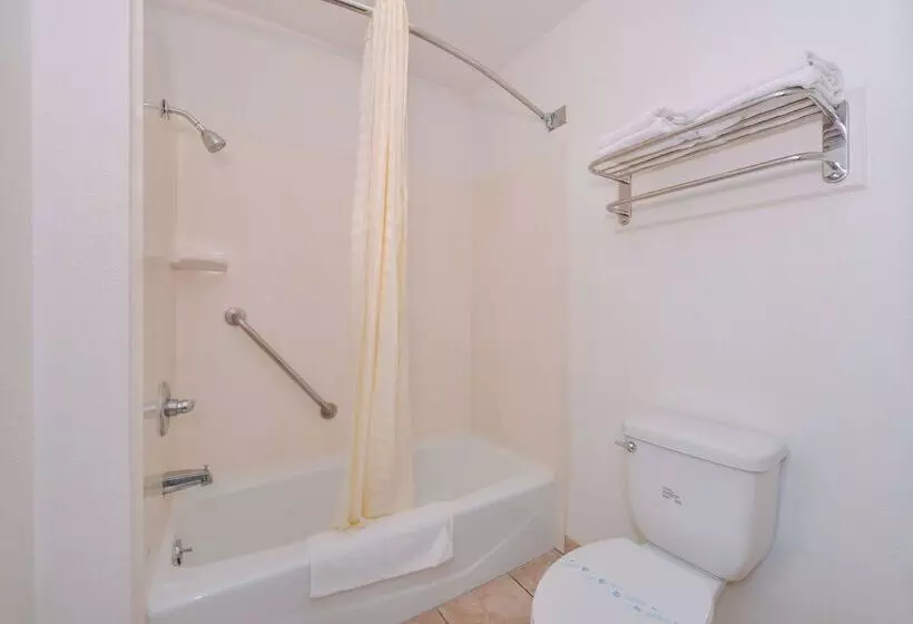 Отель Americas Best Value Inn Rialto