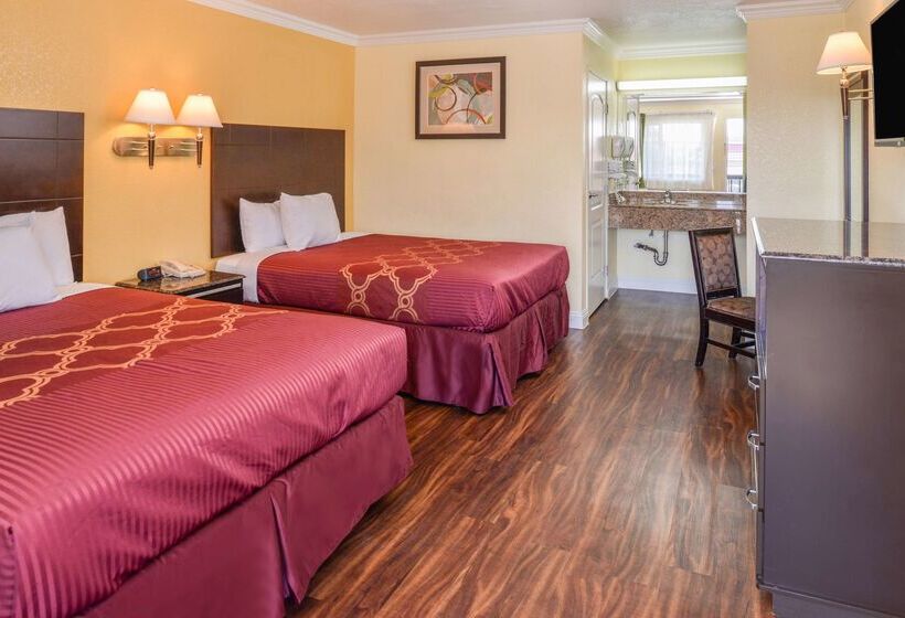 호텔 Americas Best Value Inn Rialto