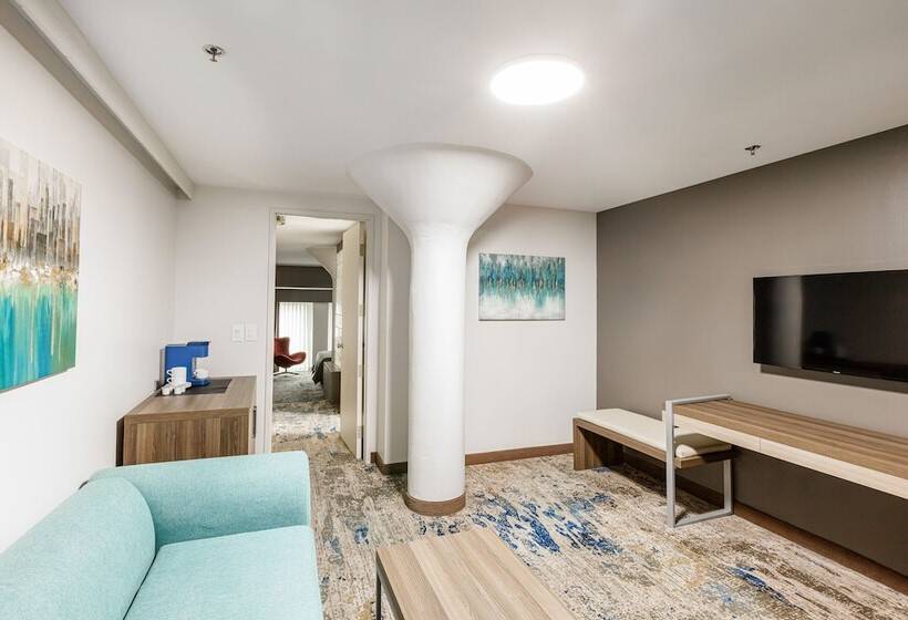 هتل Atheneum Suite