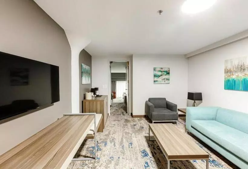 בית מלון כפרי Atheneum Suite