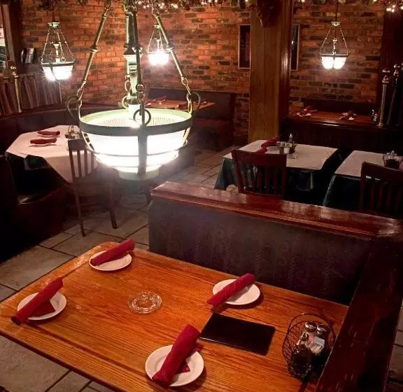 בית מלון כפרי Atheneum Suite