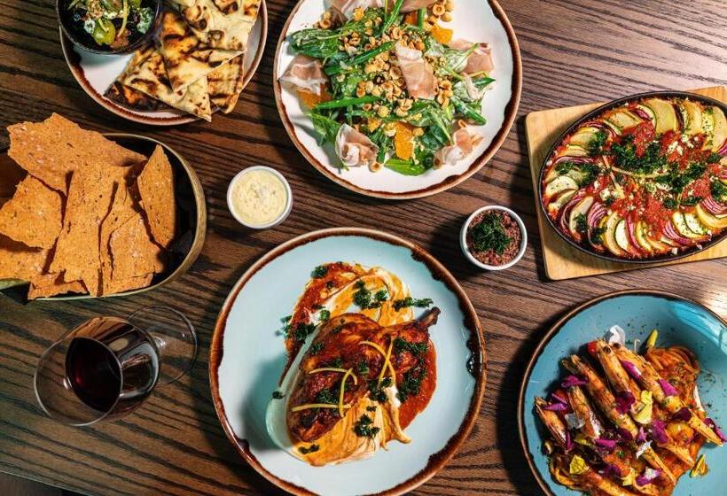 هتل Atheneum Suite