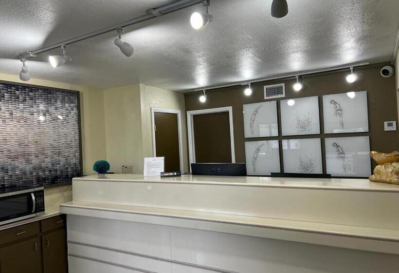 فندق Guest Inn Lake City