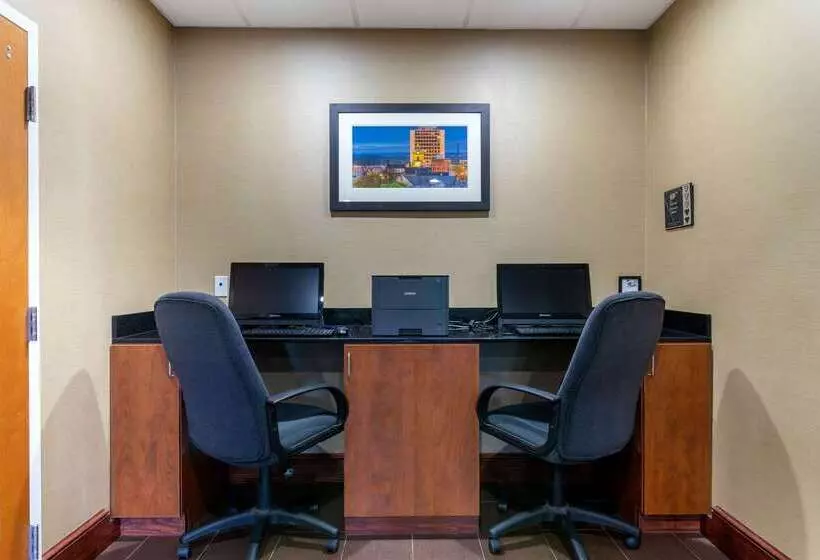 ホテル Comfort Inn & Suites Macon West