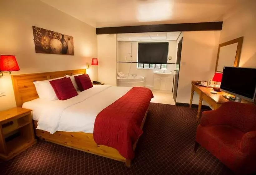 בית מלון כפרי Guy's Thatched Hamlet