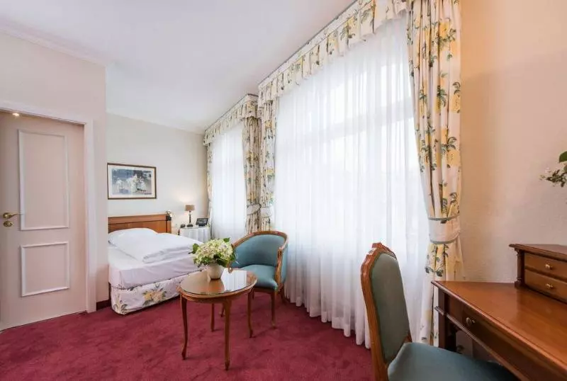 ホテル Kaiserhof Eisenach