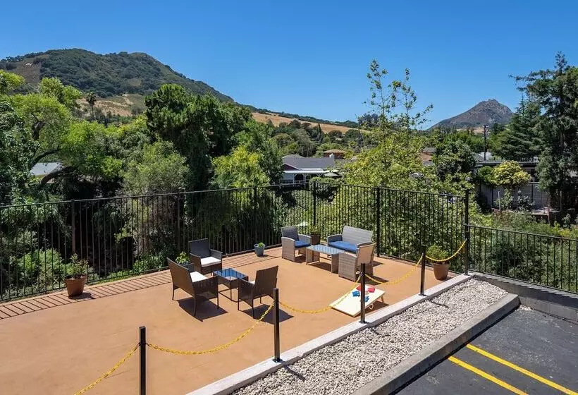 ホテル Downtown Slo Inn   San Luis Obispo