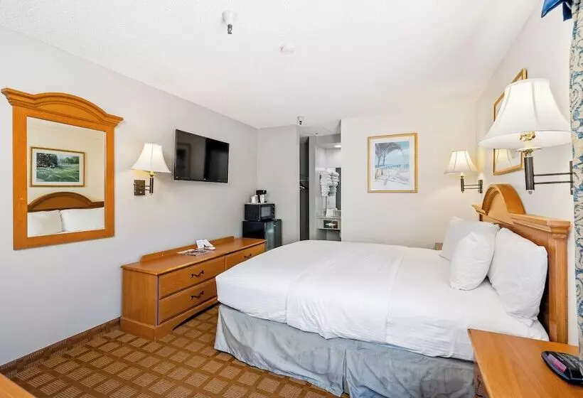 ホテル Downtown Slo Inn   San Luis Obispo