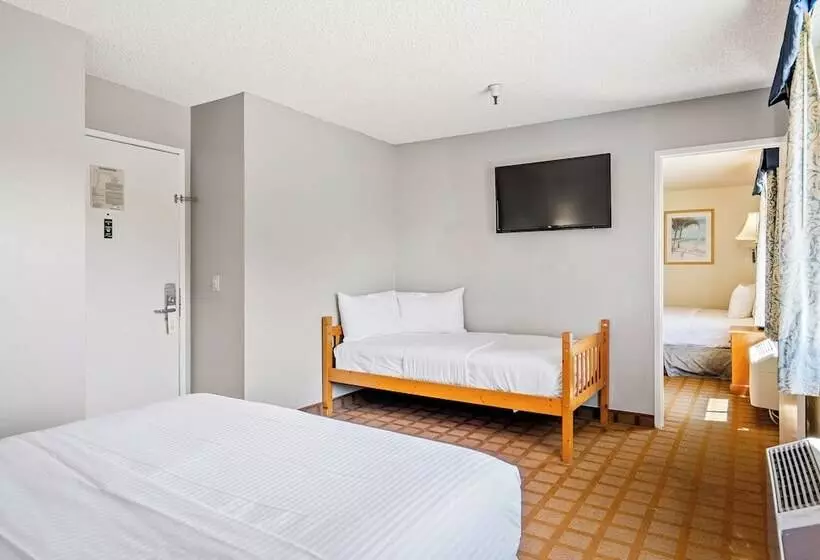 ホテル Downtown Slo Inn   San Luis Obispo