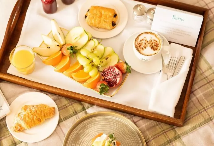 Отель The Kingfisher