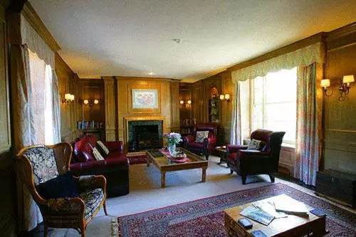 هتل The Three Cocks Coaching Inn