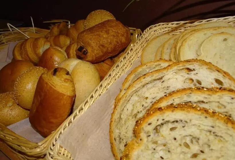 酒店 Sleep & Go Brussels Expo