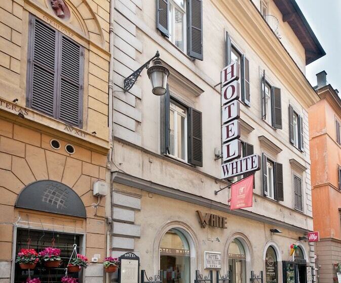 בית מלון כפרי White