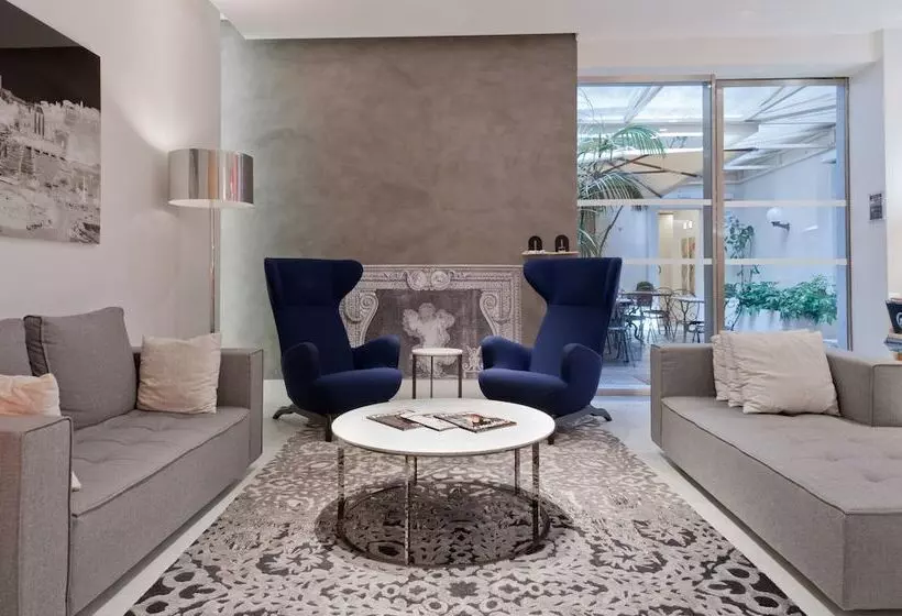 בית מלון כפרי White