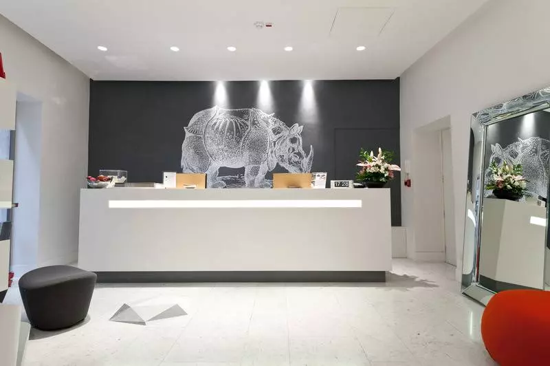 בית מלון כפרי White