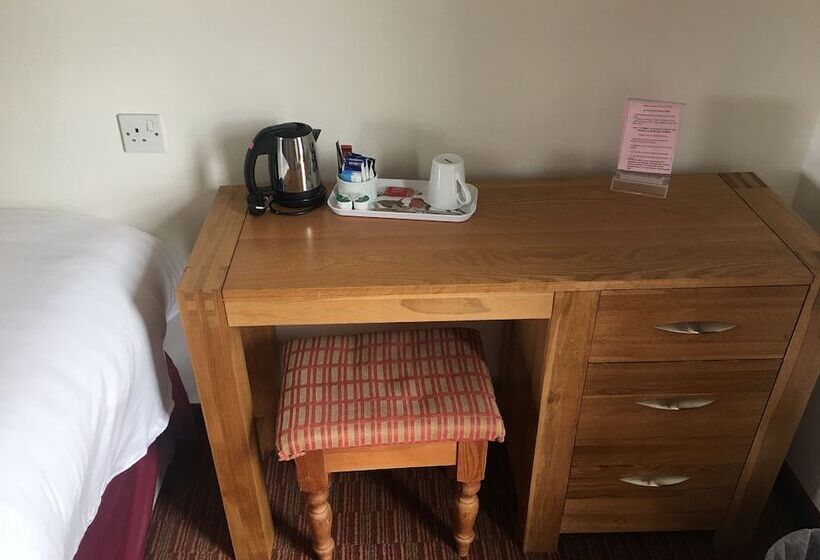 酒店 Winston Manor