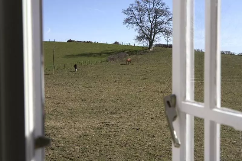 هتل Yalbury Cottage