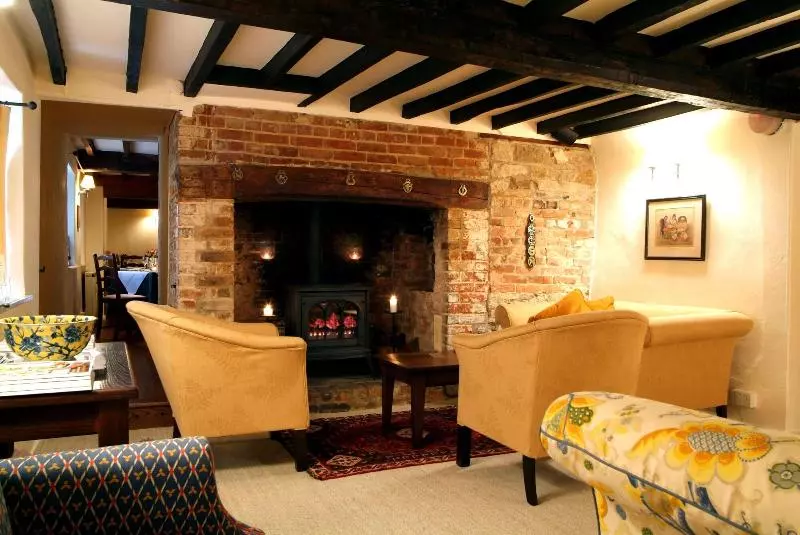 هتل Yalbury Cottage