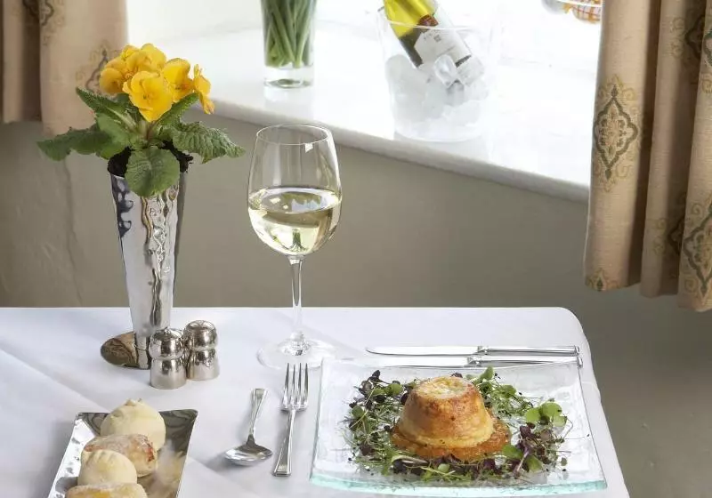 هتل Yalbury Cottage