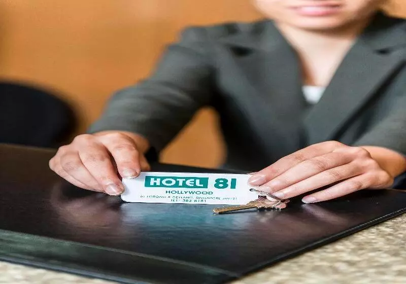 Hotelli 81 Premier Hollywood