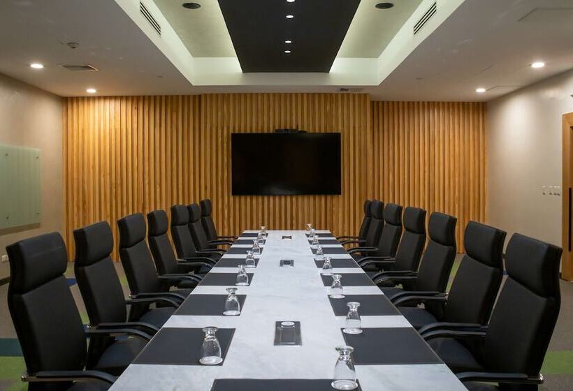 ホテル Hilton San Salvador