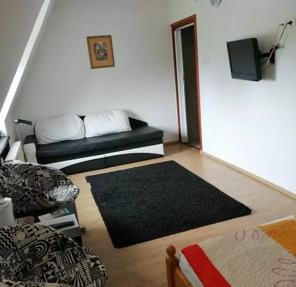 هتل Horváth Fogadó Panzió