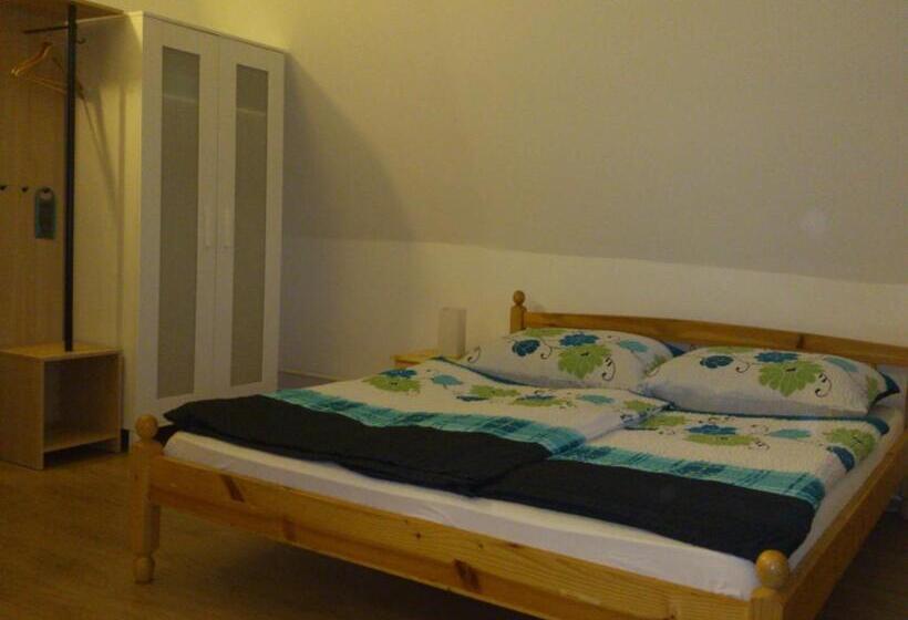 Отель Horváth Fogadó Panzió