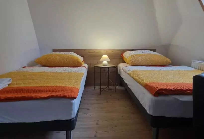 هتل Horváth Fogadó Panzió