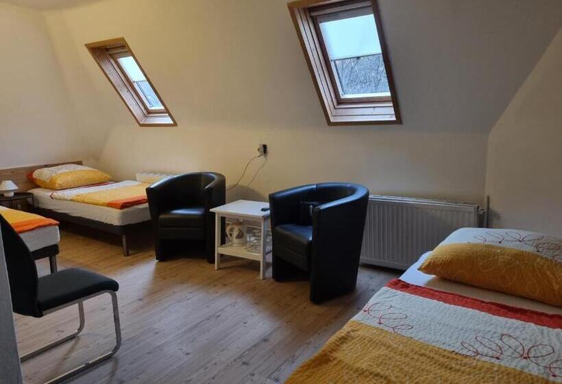 Отель Horváth Fogadó Panzió