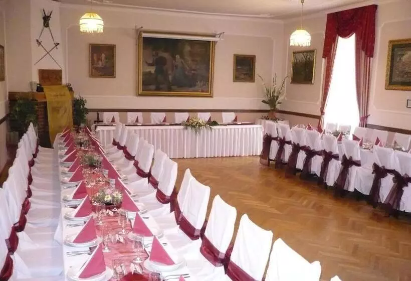 Отель Kastélyfogadó Sitke