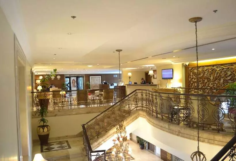 ホテル Sheraton Khalidiya