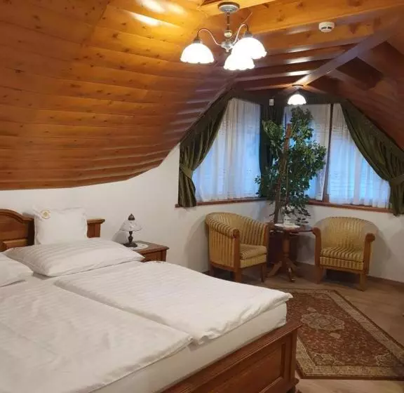 فندق Kulacs Csarda Panzio