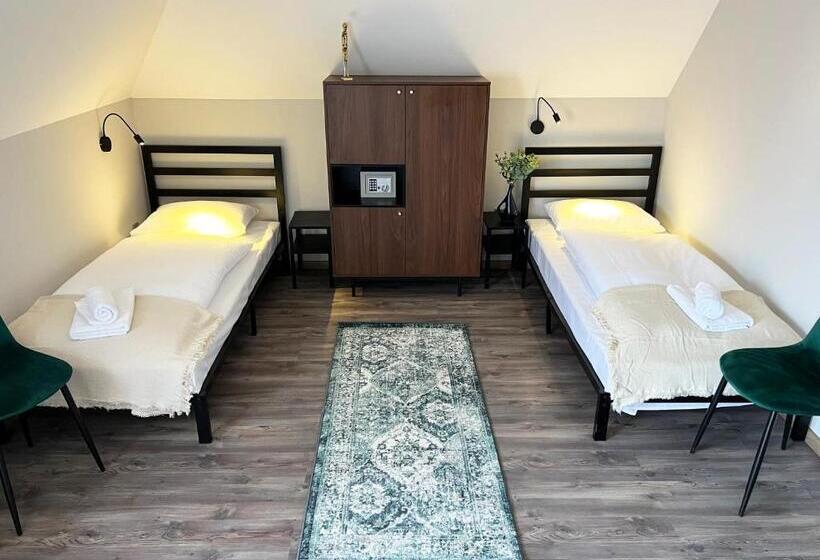 فندق Nussbaum Panzio