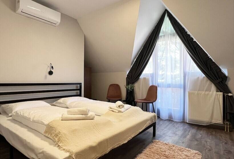 فندق Nussbaum Panzio