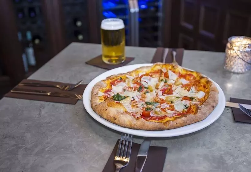 Q&c Hotel And Bar New Orleans, Autograph Collection