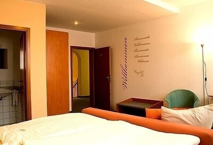 Logis Hotel Stadt Neustadt