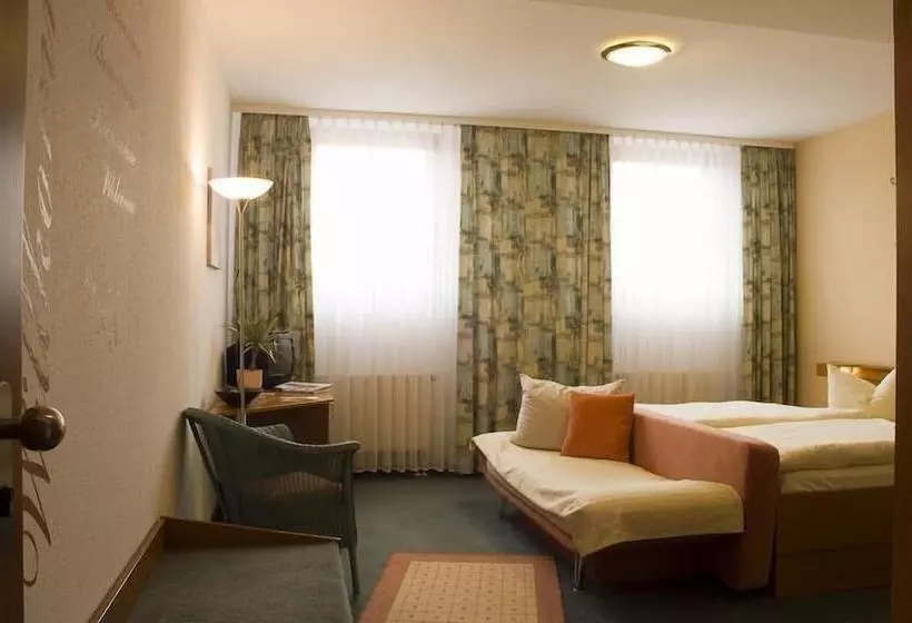 Logis Hotel Stadt Neustadt