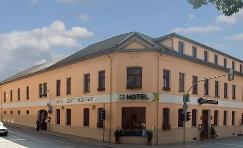 Logis Hotel Stadt Neustadt