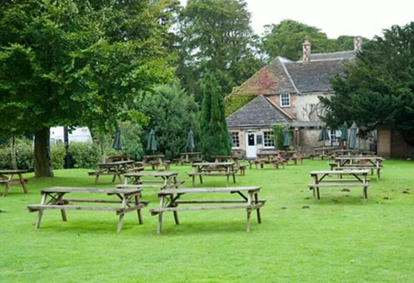 Hunters Hall Inn By Greene King Inns