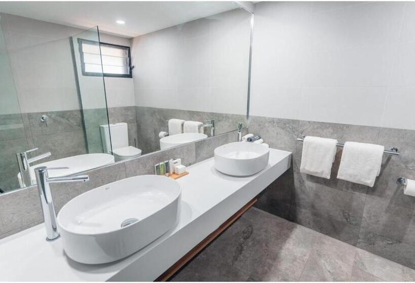 Discovery Resorts   Kings Canyon