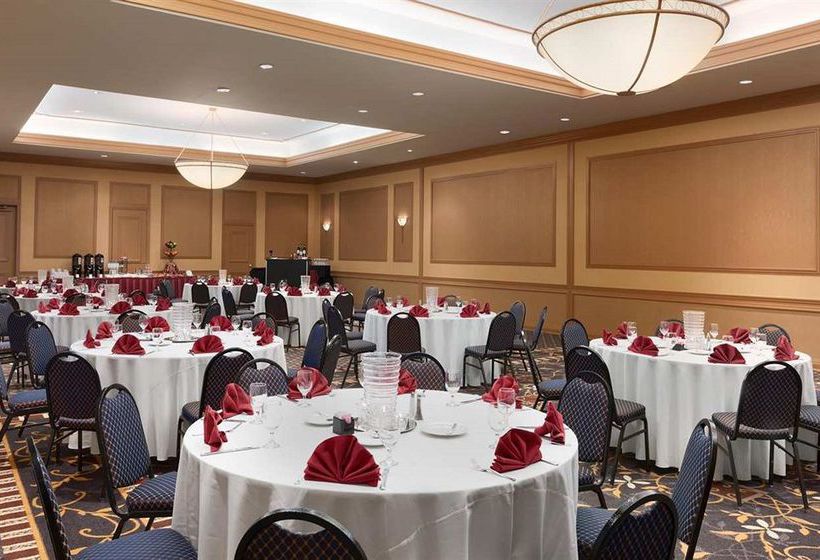 Embassy Suites Hotel Intl Airport