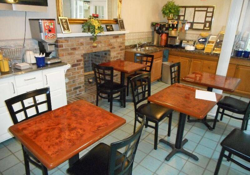 هتل Americas Best Value Inn Blue Ridge