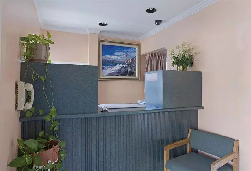 Отель Americas Best Value Inn-Corte Madera