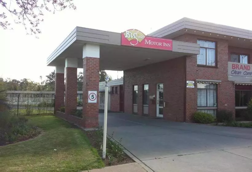 فندق Big Valley Lakeside Paradise Motor Inn